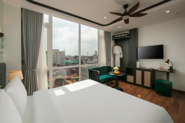 Suite with City View